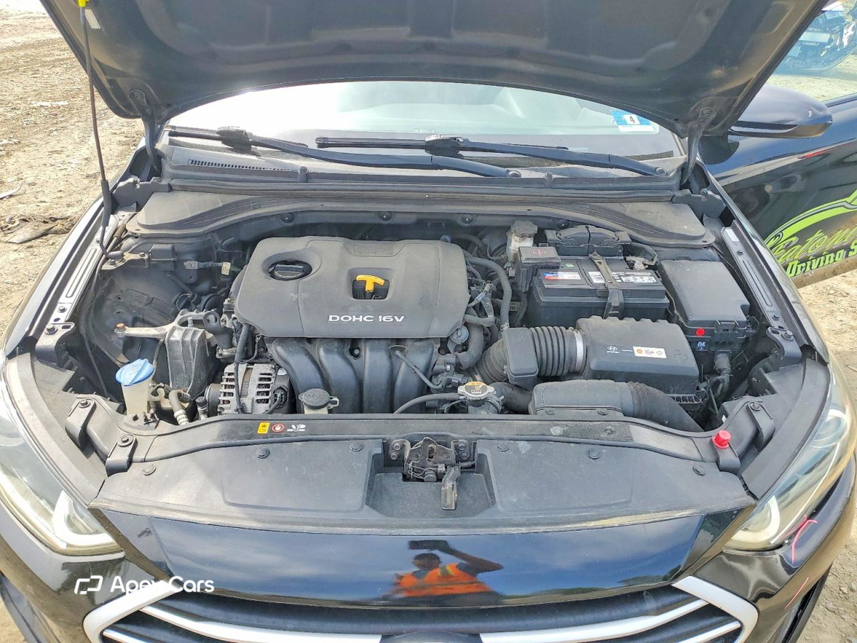 Hyundai Elantra 2017