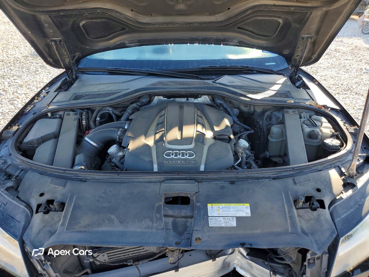 Audi A8 2013