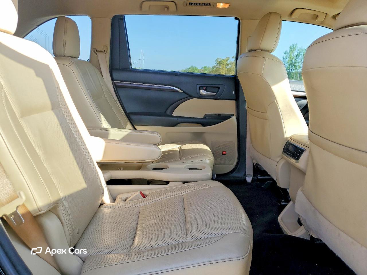 Toyota Highlander 2016