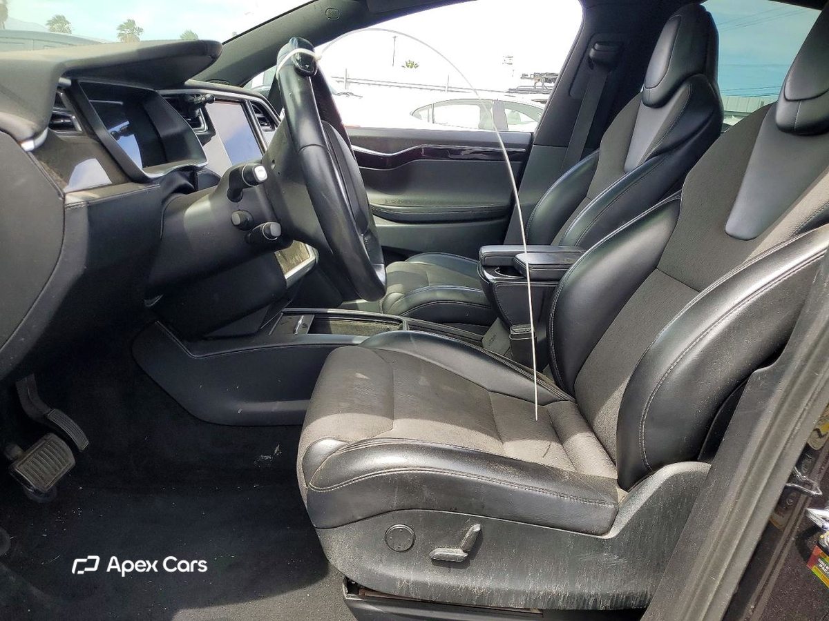 Tesla Model X 2017