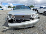 Lexus LS 2000