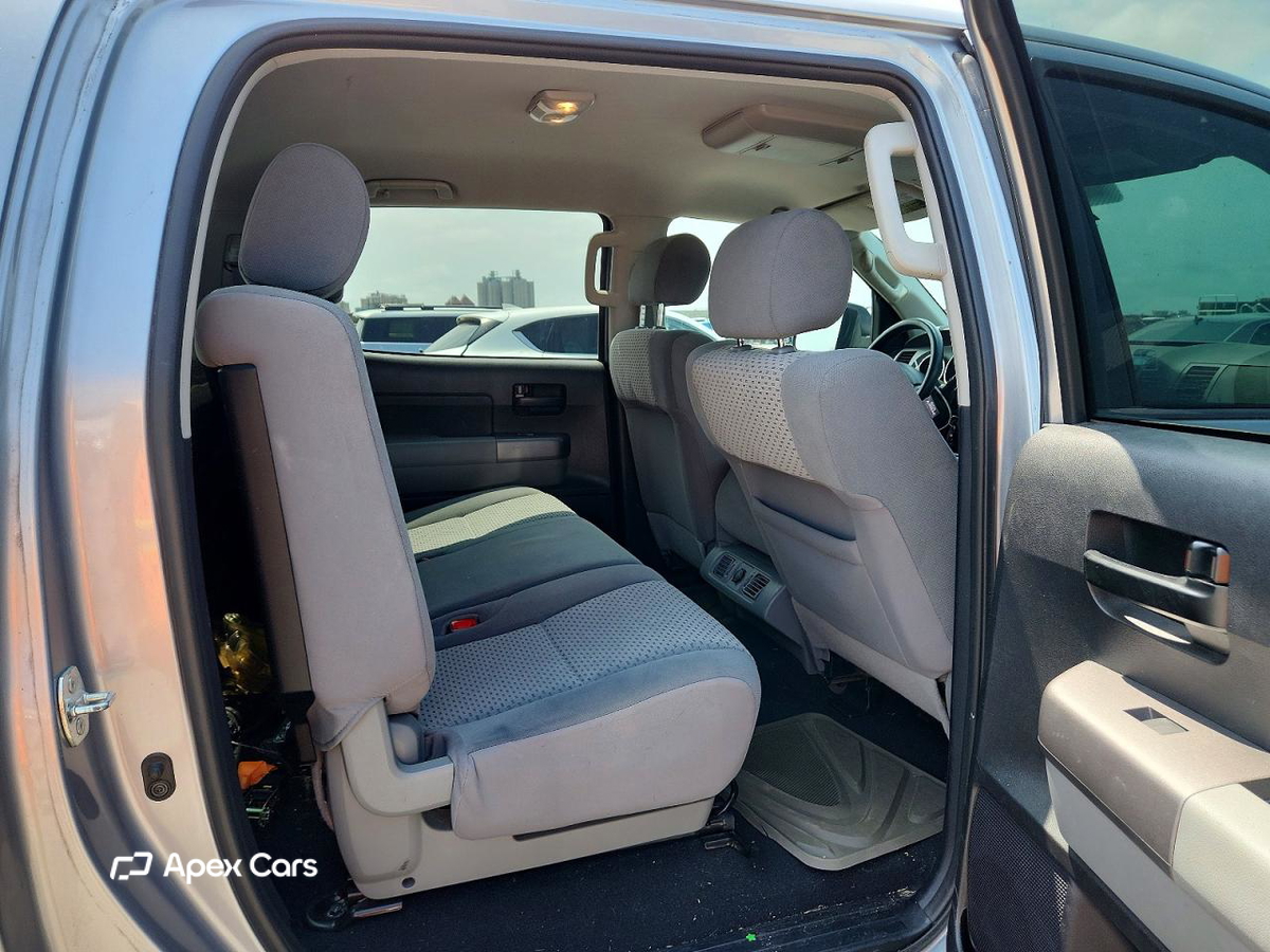 Toyota Tundra 2013