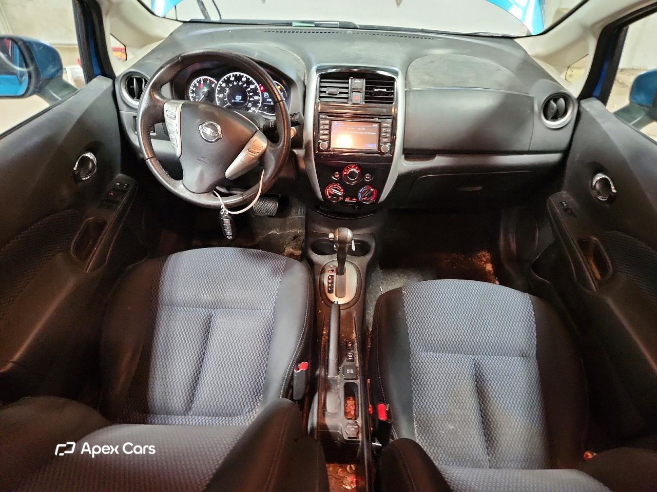 Nissan Versa 2015