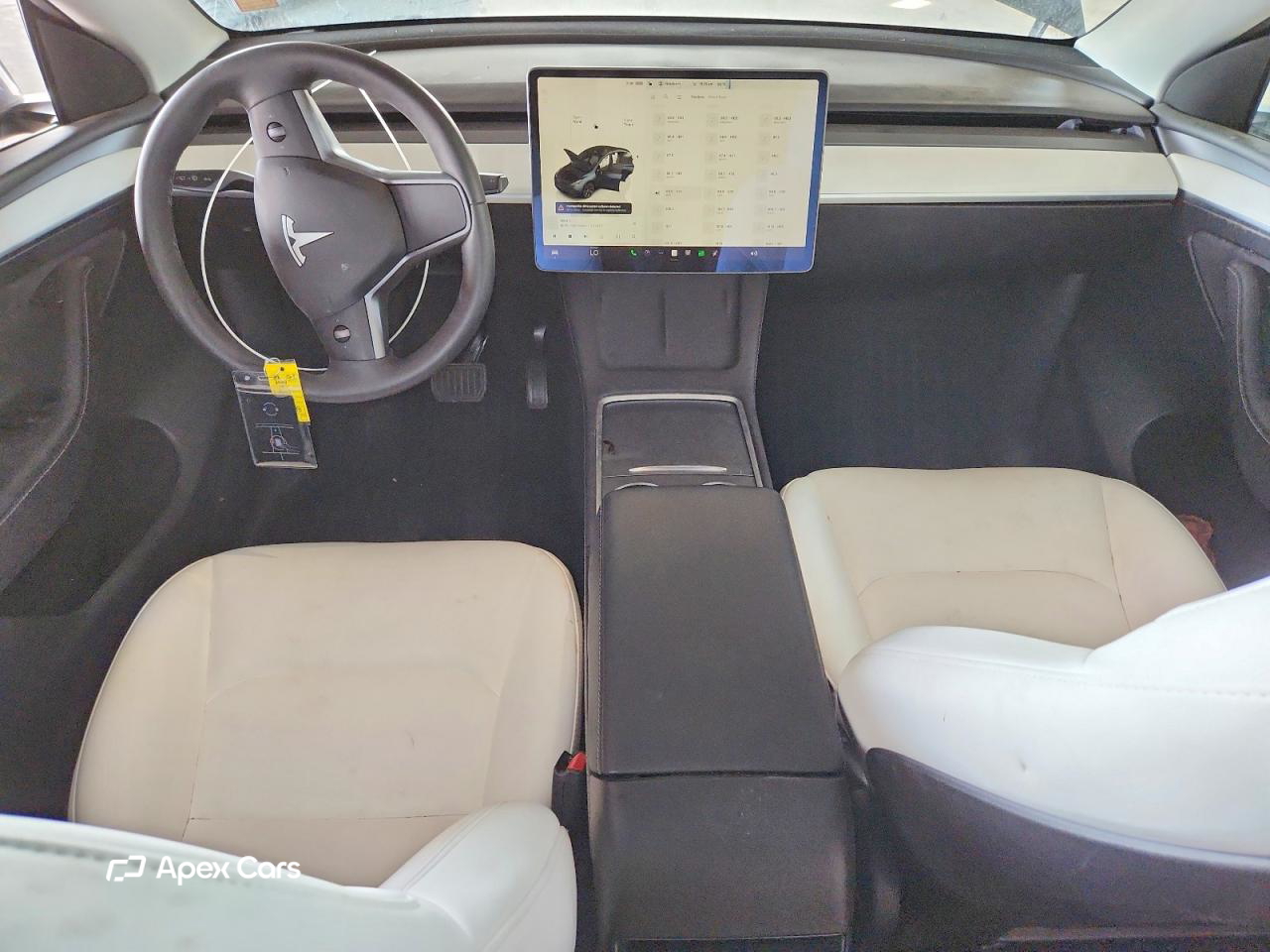 Tesla Model Y 2025