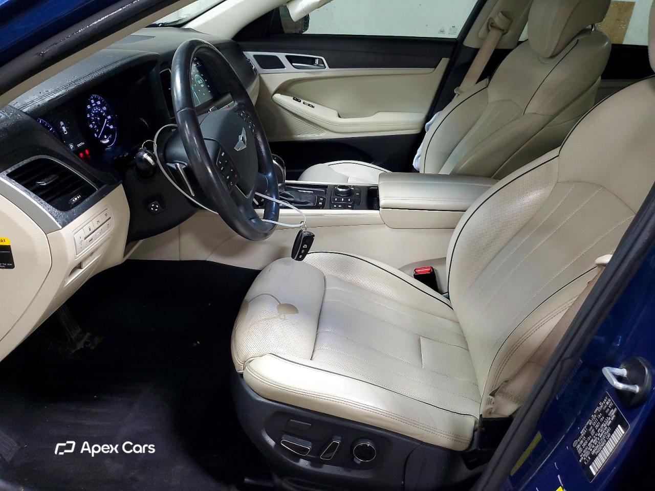 Hyundai Genesis 2015
