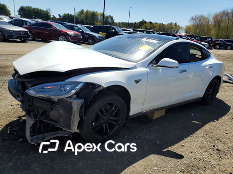 Tesla Model S 2014 - Image 1 of 13