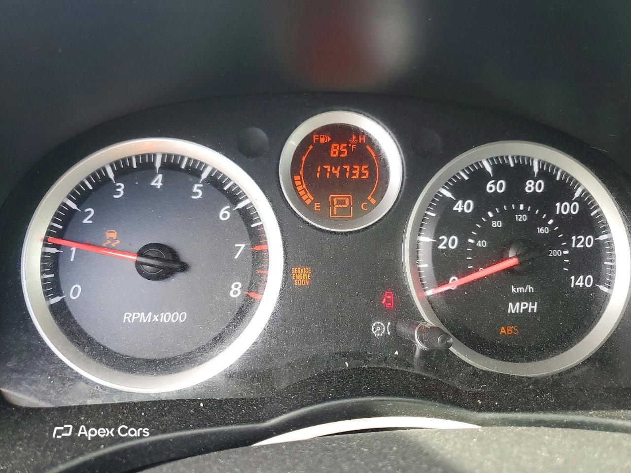 Nissan Sentra 2012