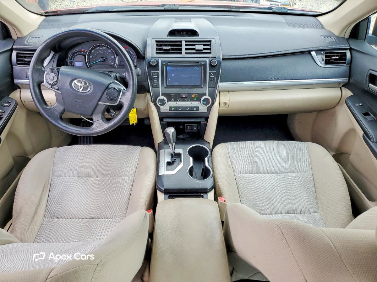 Toyota Camry 2012