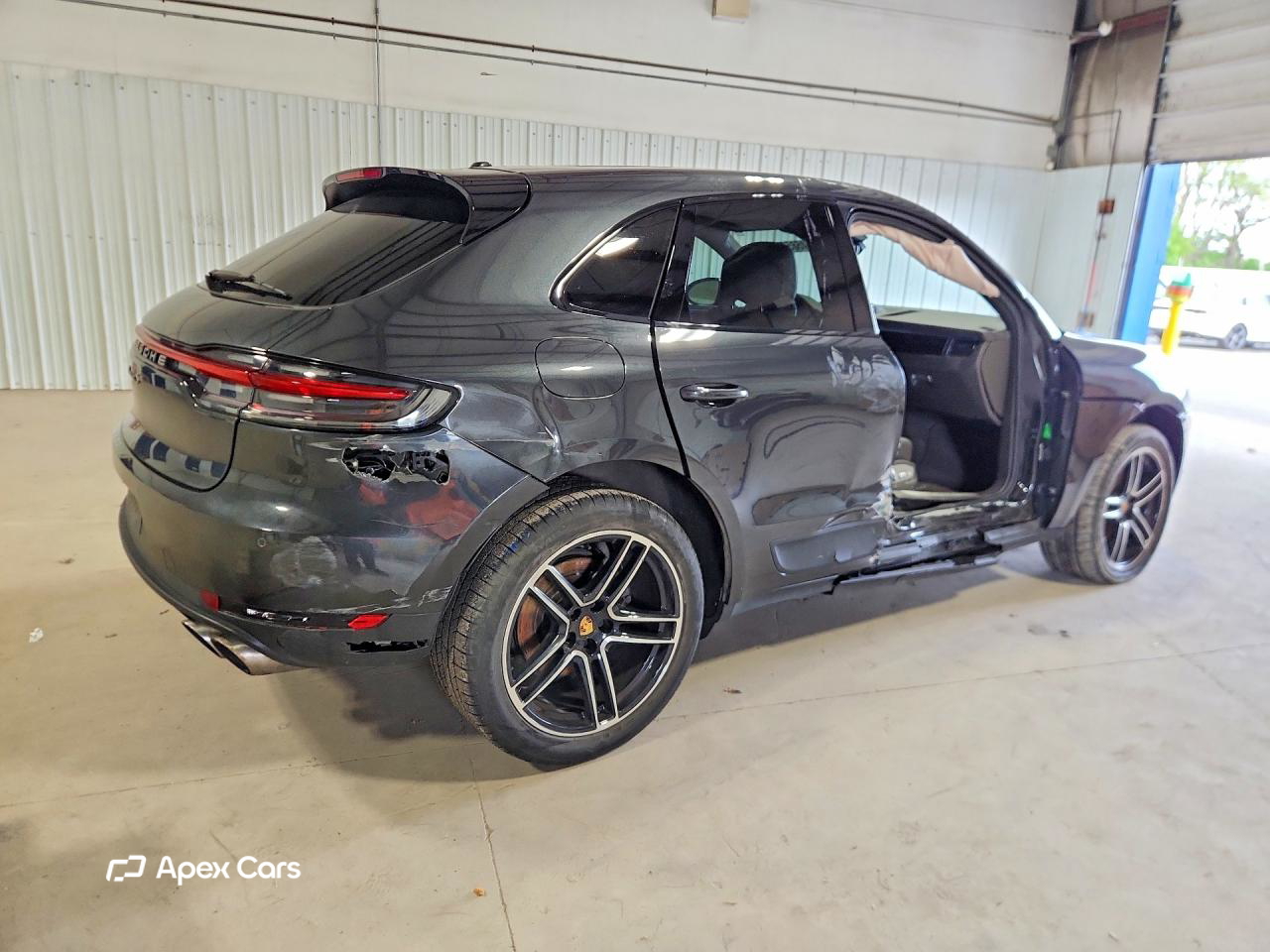 Porsche Macan 2021