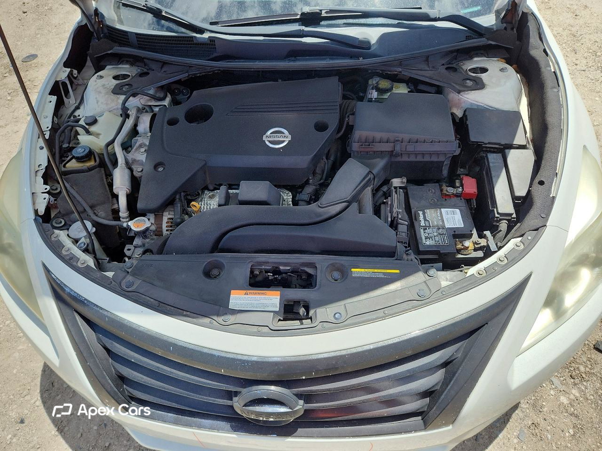 Nissan Altima 2014