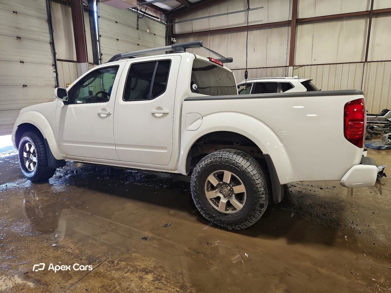 Nissan Navara (Frontier) 2010