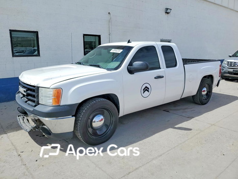 GMC Sierra 2012 - Image 1 of 12