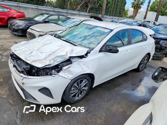 Kia Forte 2024 - Image 1 of 13