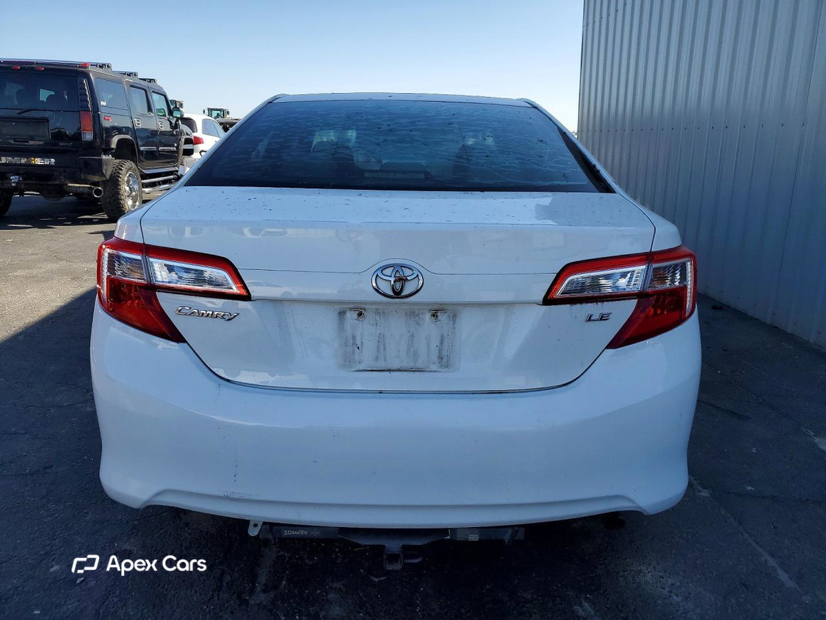 Toyota Camry 2012