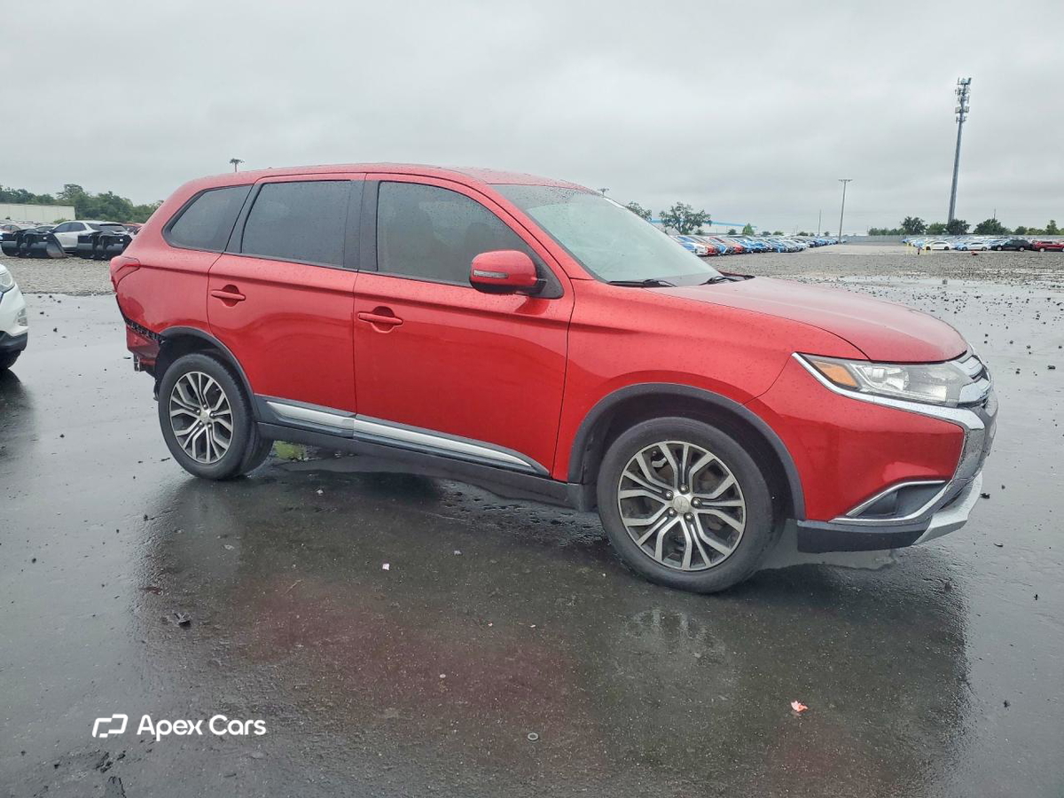 Mitsubishi Outlander 2016