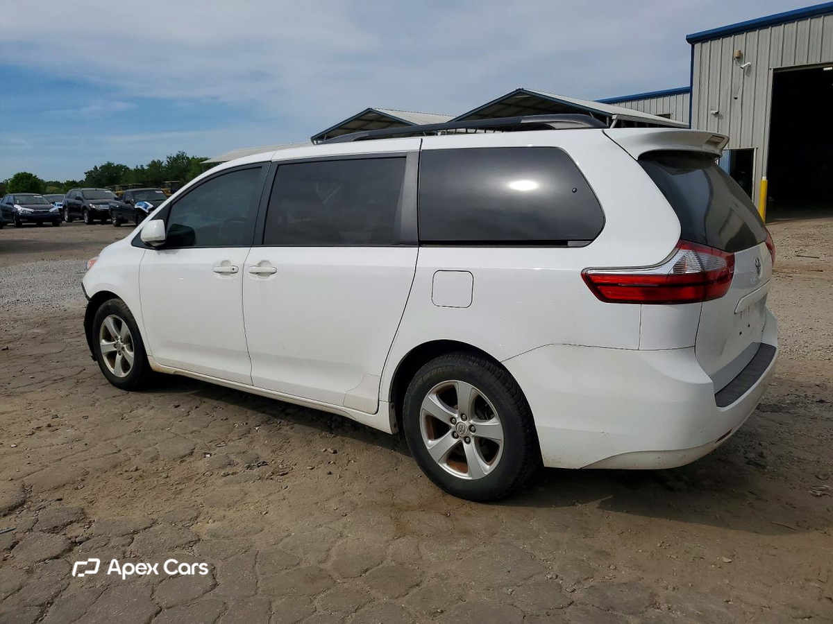 Toyota Sienna 2015