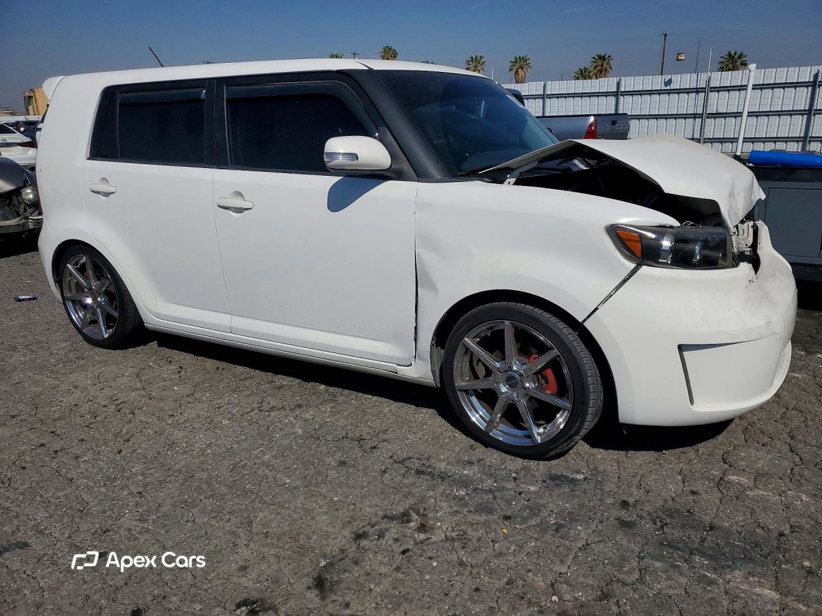 Scion xB 2010