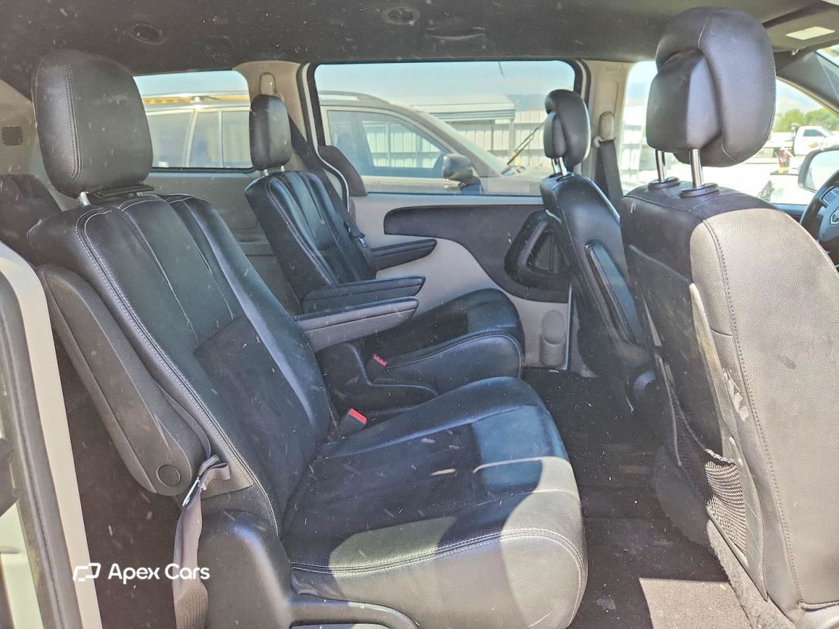 Dodge Caravan 2017