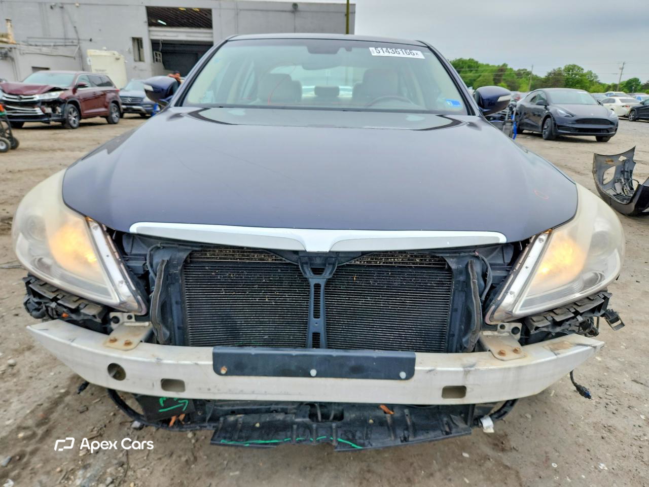 Hyundai Genesis 2012
