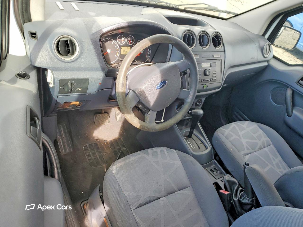 Ford Transit 2011