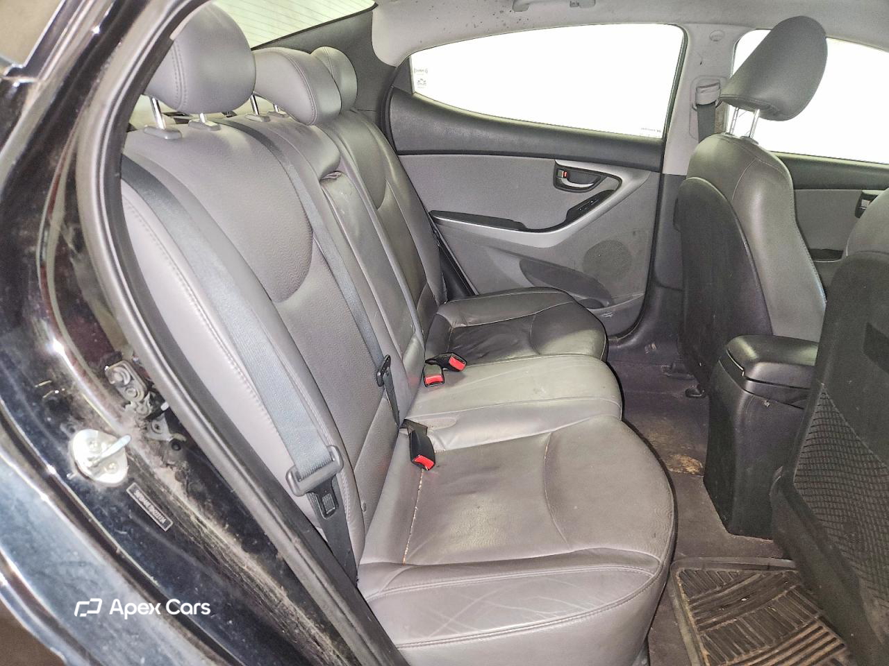 Hyundai Elantra 2013