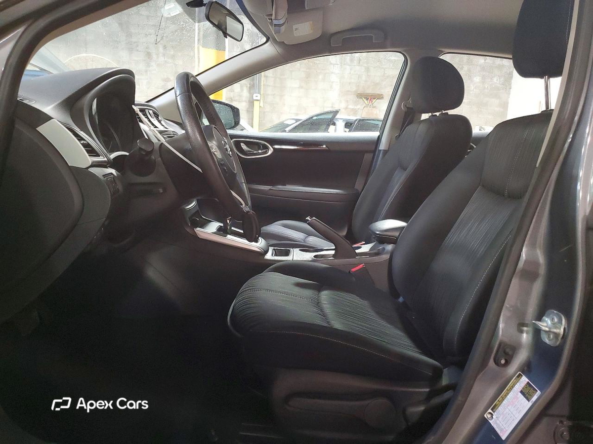 Nissan Sentra 2018
