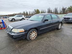 Lincoln Town Car 2010