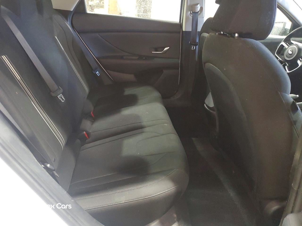 Hyundai Elantra 2021