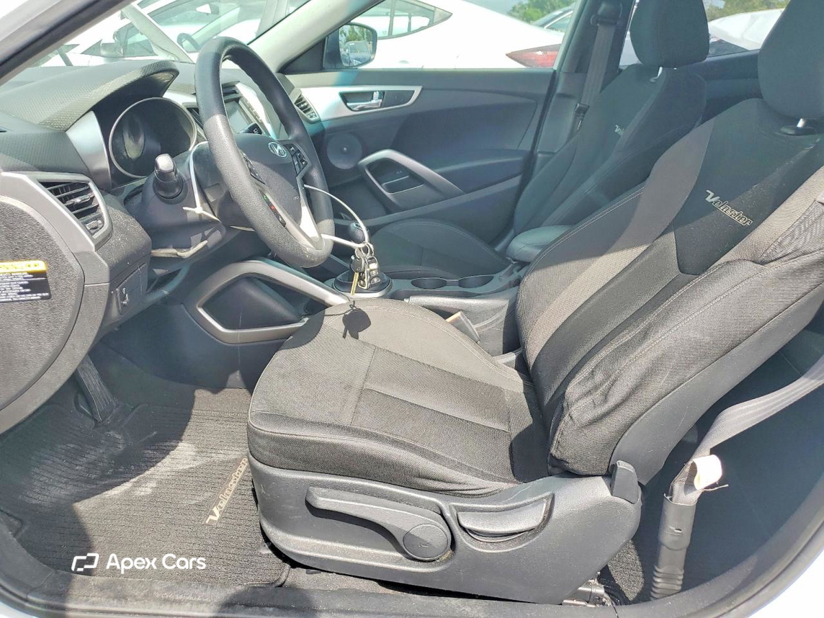 Hyundai Veloster 2016