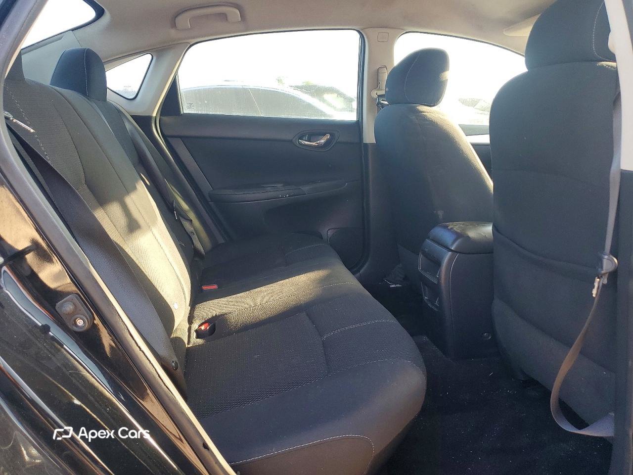 Nissan Sentra 2016