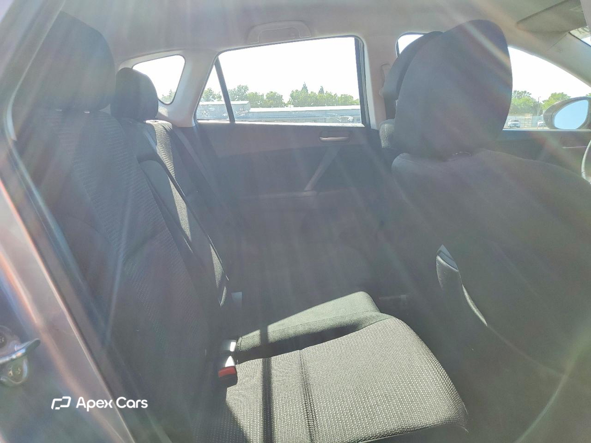 Mazda 3 2012
