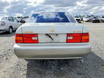 Lexus LS 2000