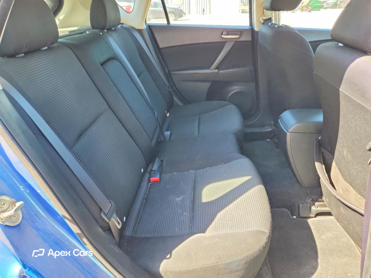 Mazda 3 2012