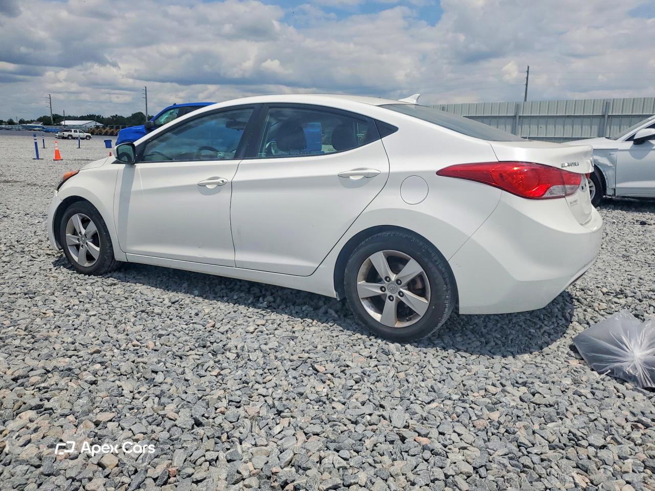 Hyundai Elantra 2013