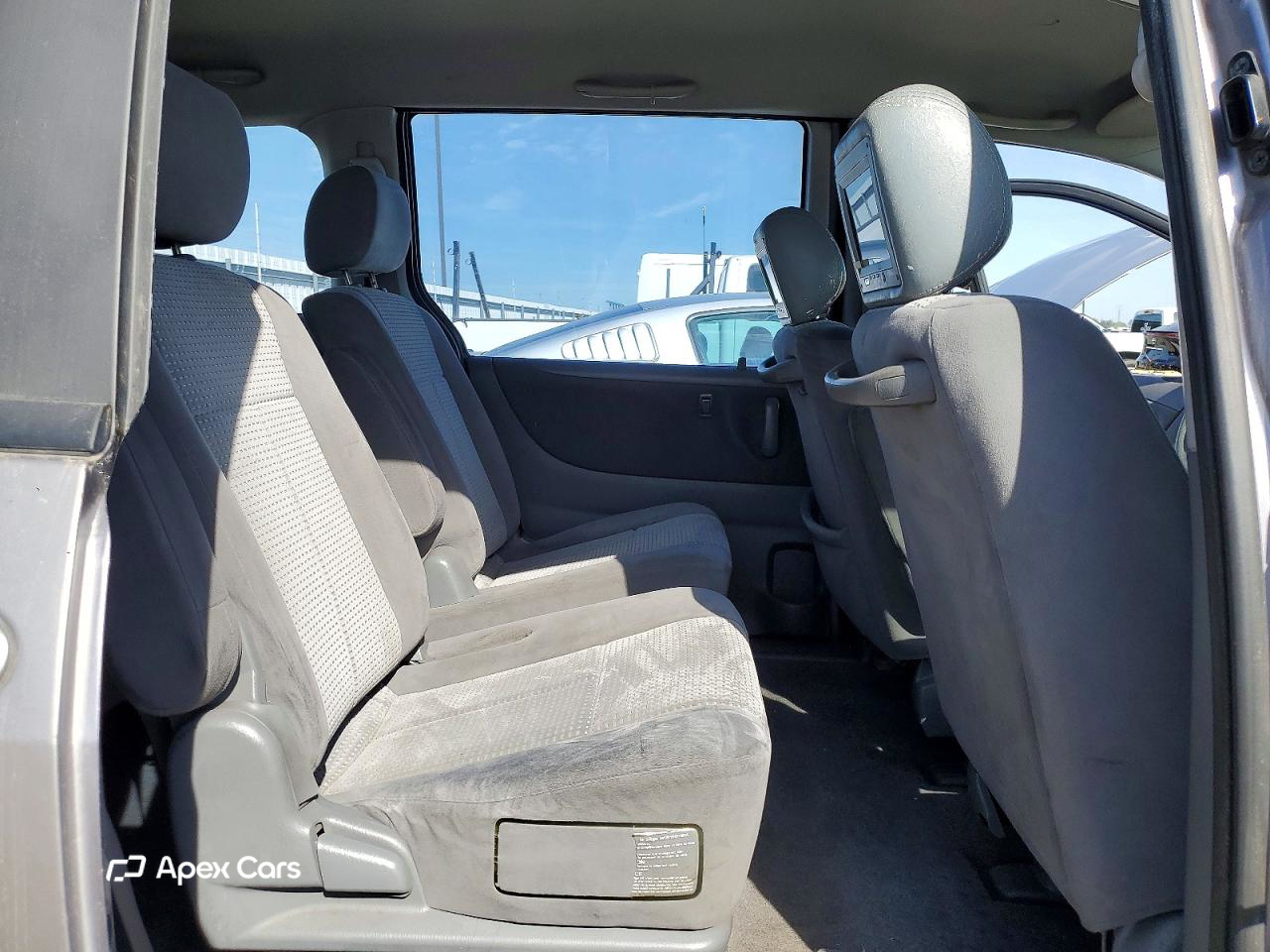 Mazda MPV 2005