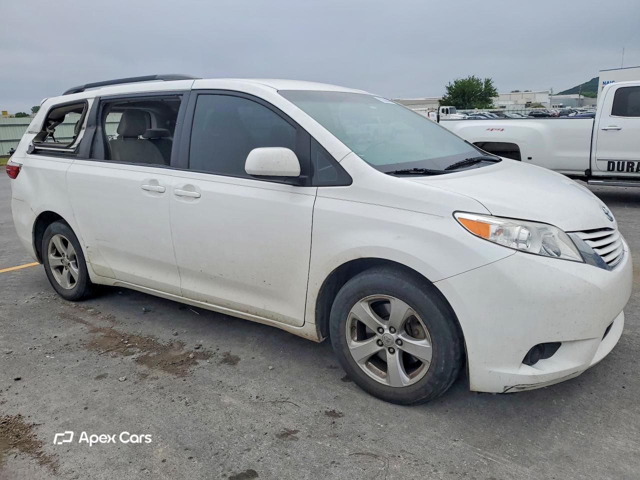Toyota Sienna 2015