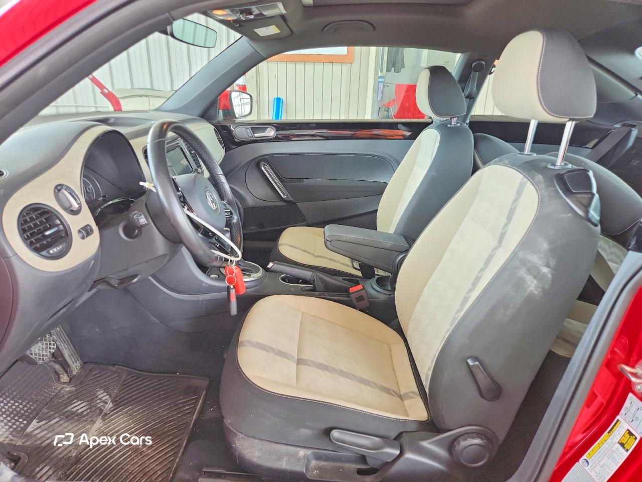 Volkswagen Beetle 2018