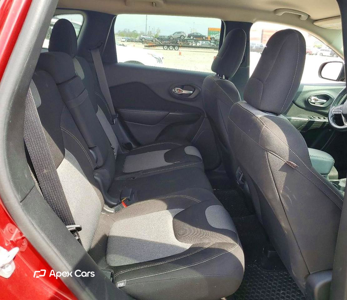 Jeep Cherokee 2016
