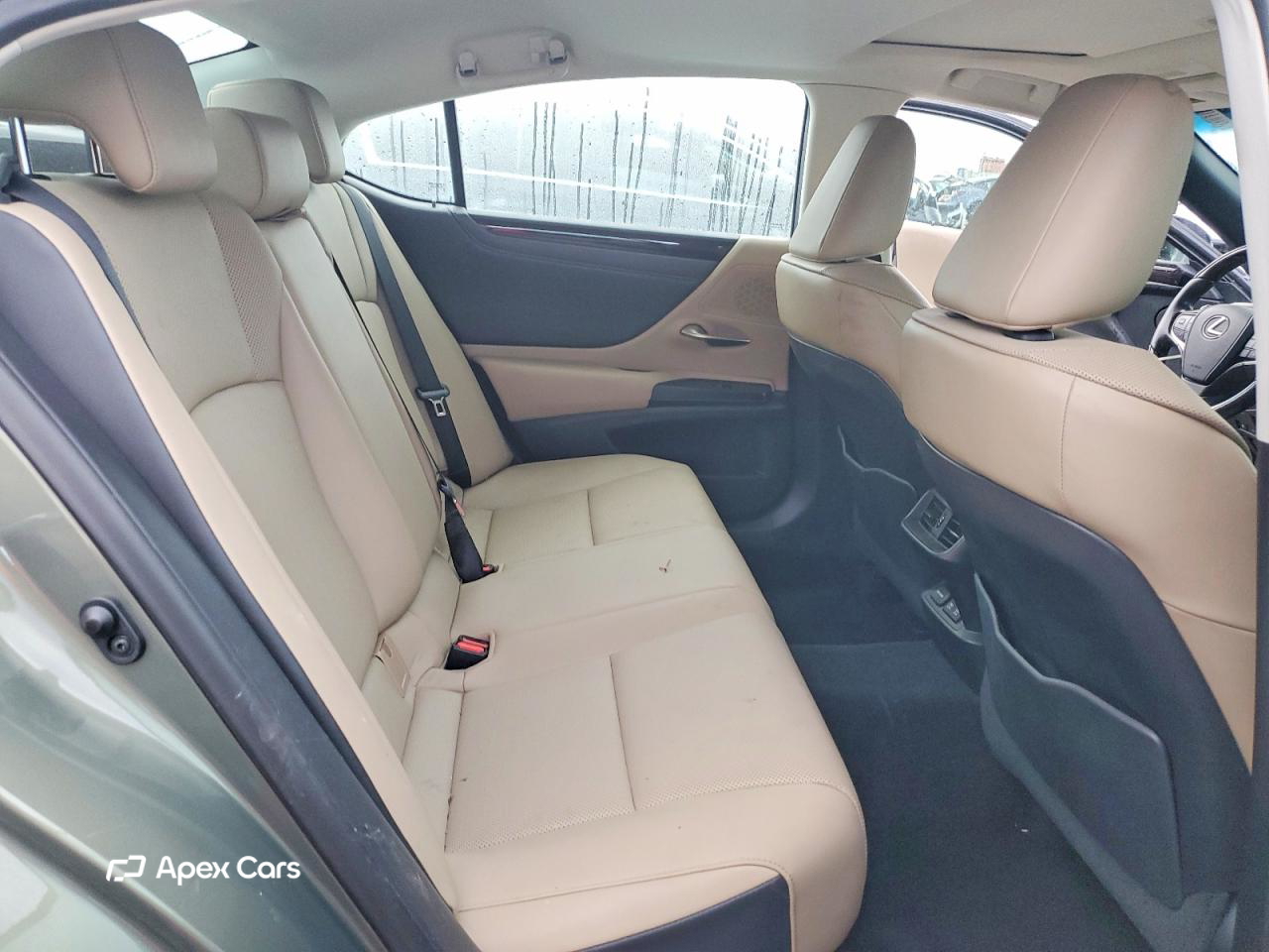 Lexus ES 2021