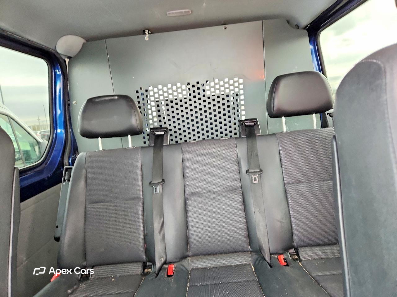 Mercedes-Benz Sprinter 2013