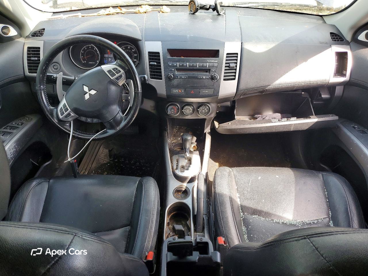 Mitsubishi Outlander 2011