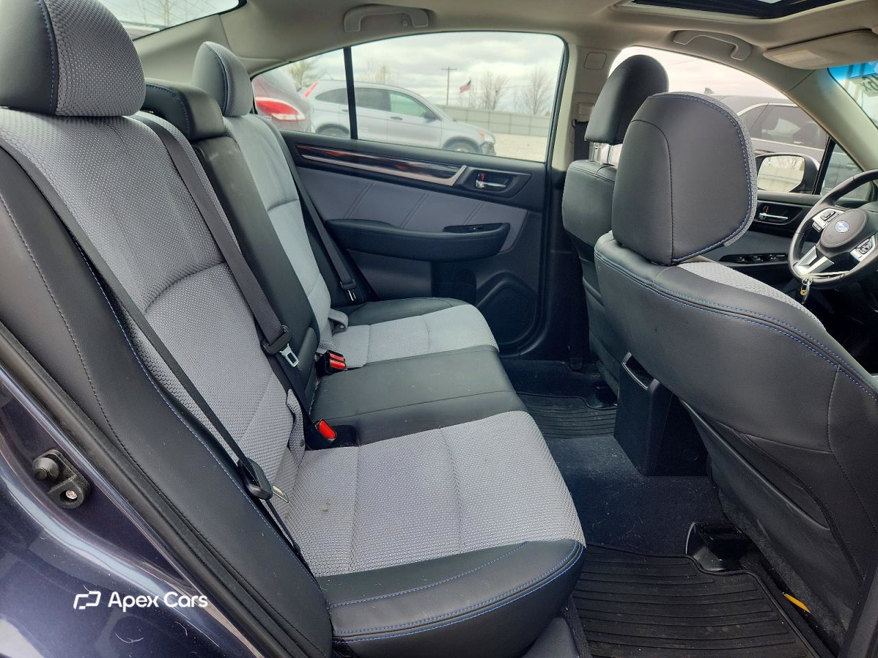 Subaru Legacy 2017