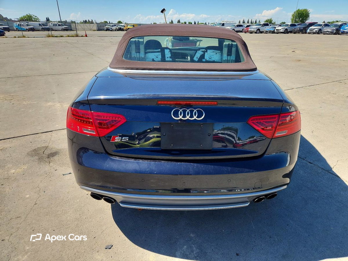 Audi RS5 2013
