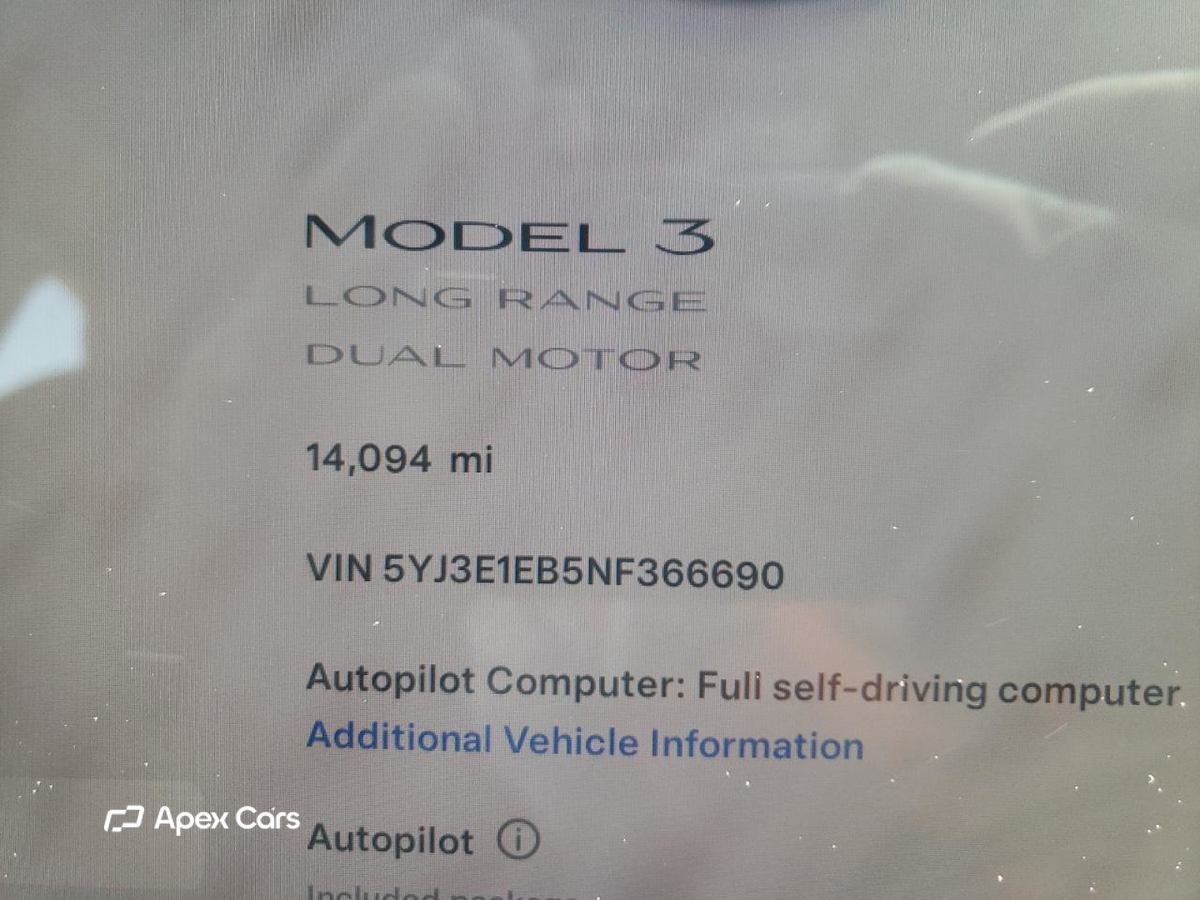 Tesla Model 3 2022