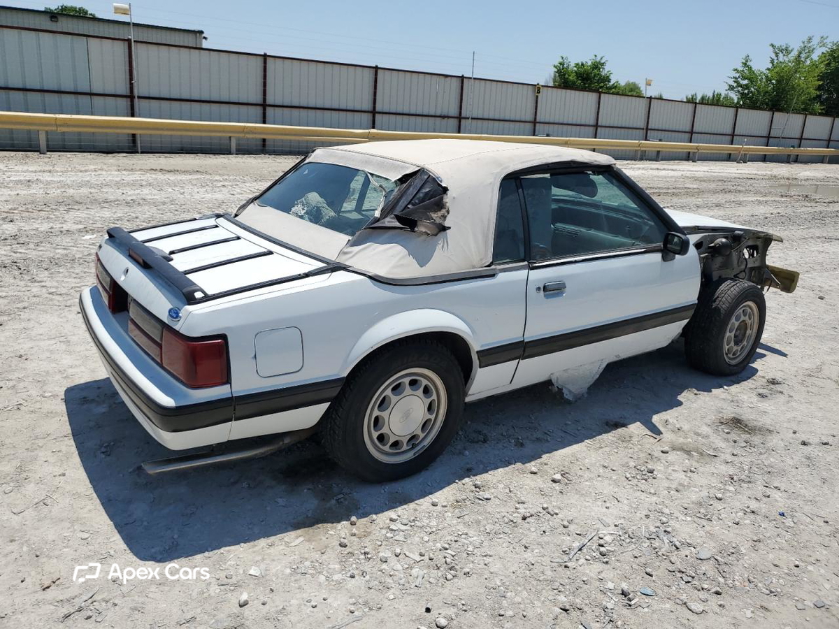 Ford Mustang 1990