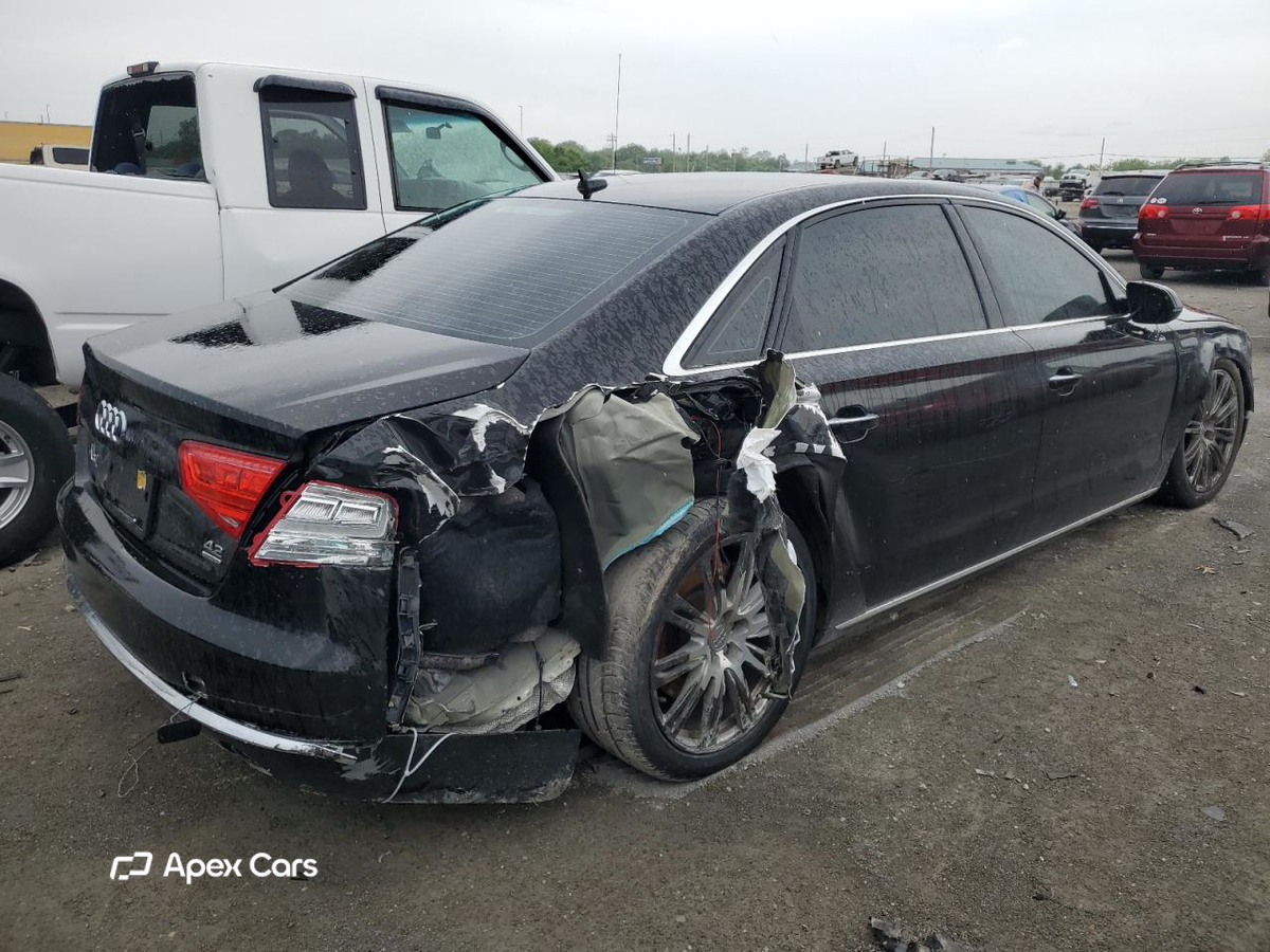 Audi A8 2011