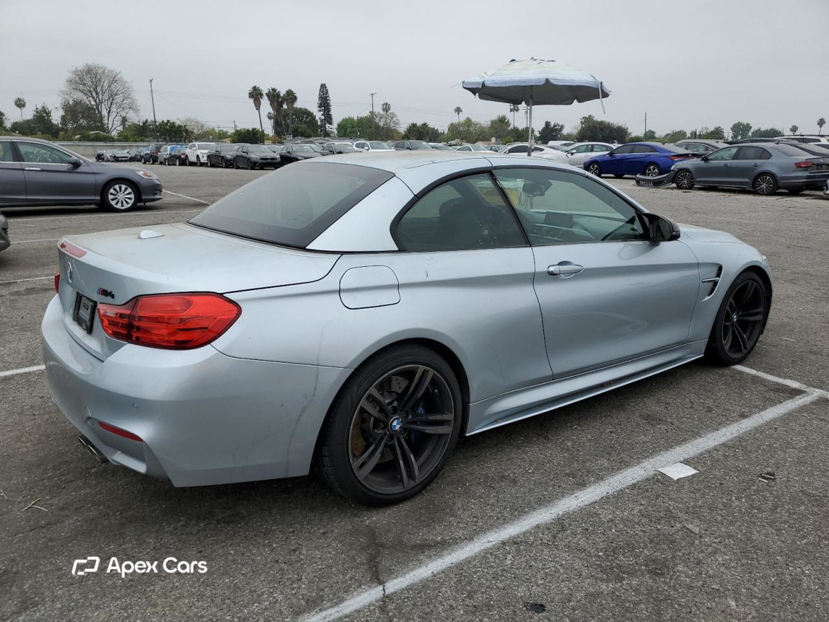 BMW M4 2015