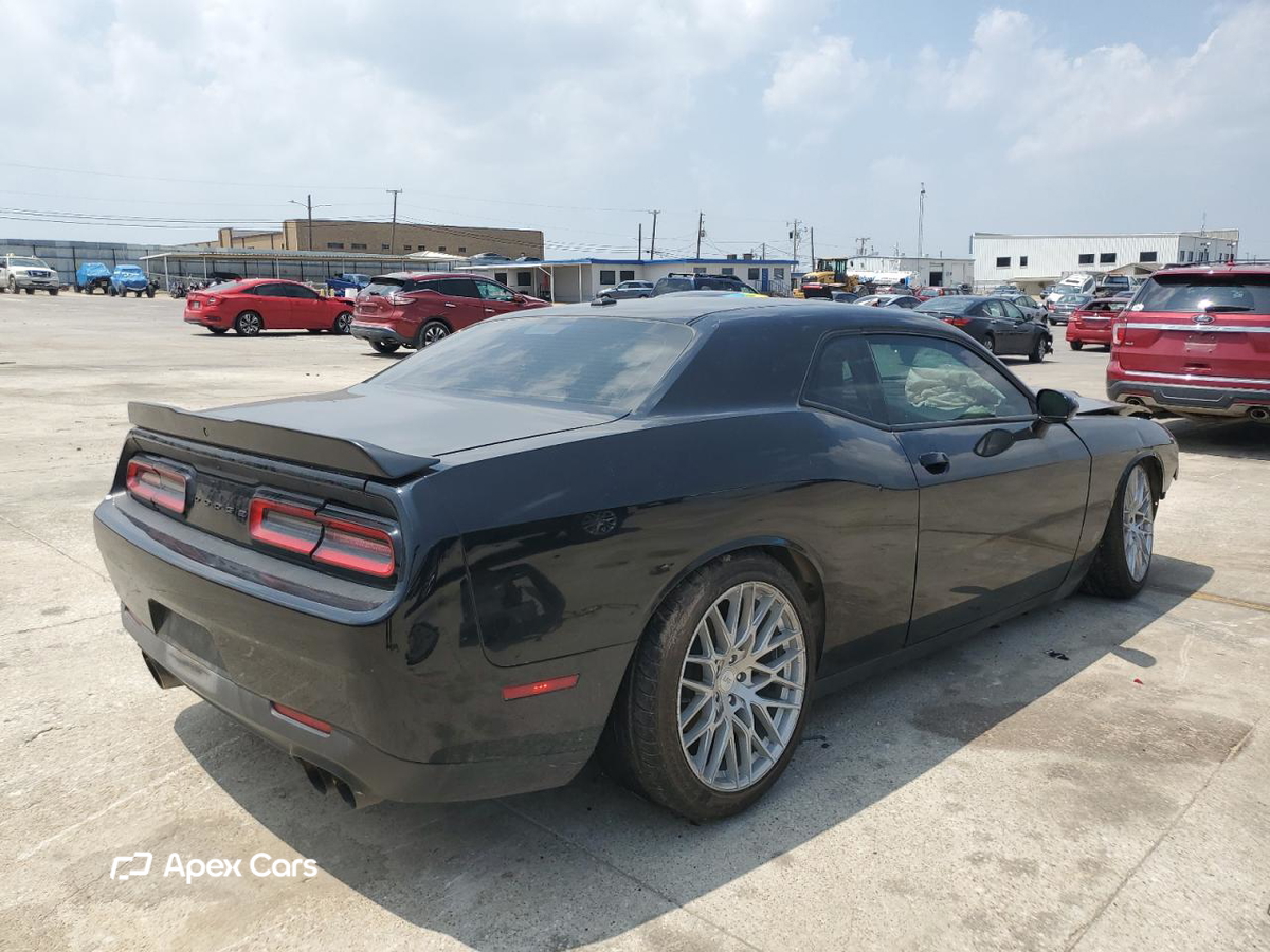 Dodge Challenger 2020
