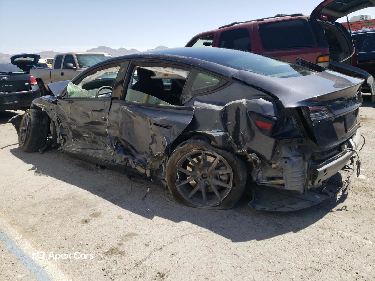 Tesla Model 3 2022