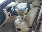 Land Rover LR4 2015